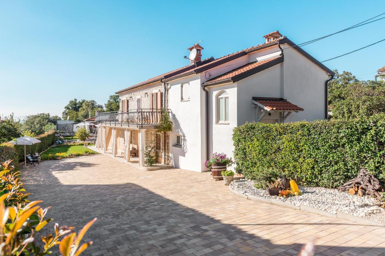 Villa Alma Kaštelir 外观 照片