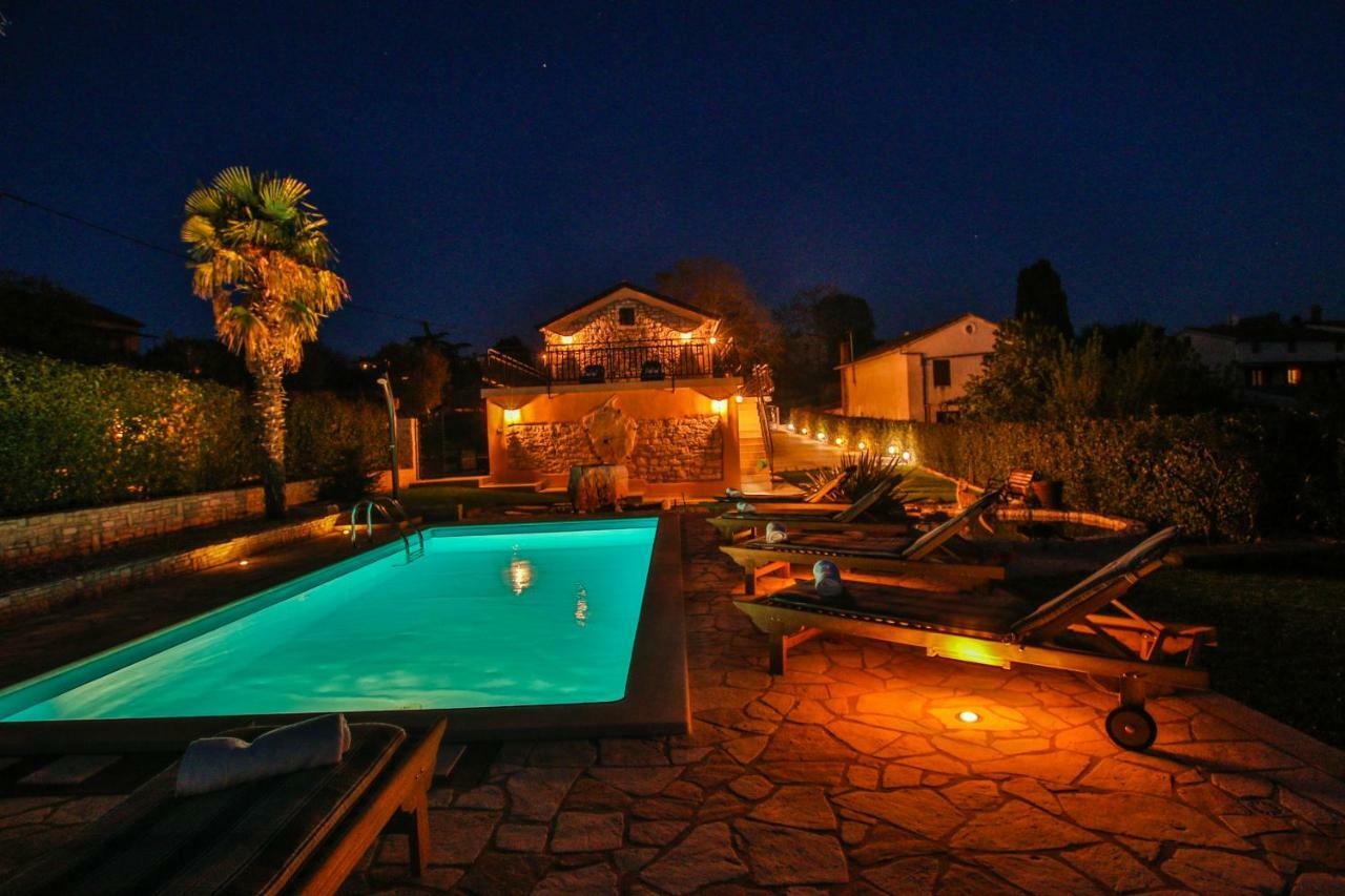 Villa Alma Kaštelir 外观 照片